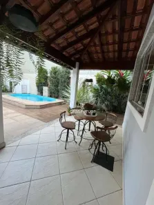 Casa com 5 Quartos à venda, 353m² no Jardim Amália, Volta Redonda