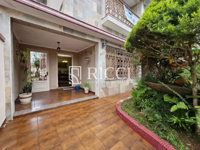 Sobrado com 3 Quartos à venda, 246m² no Boqueirão, Santos