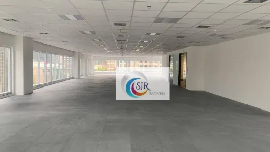Sala Comercial para alugar, 252m² no Vila Gertrudes, São Paulo