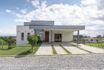 Casa com 4 Quartos à venda, 300m² no , Alambari