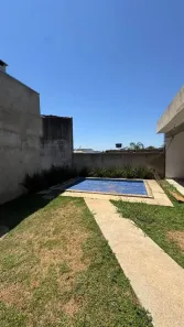 Casa com 3 Quartos à venda, 300m² no Setor Bougainville, Anápolis