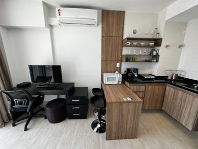 Apartamento com 1 Quarto para alugar, 33m² no Santo Amaro, São Paulo