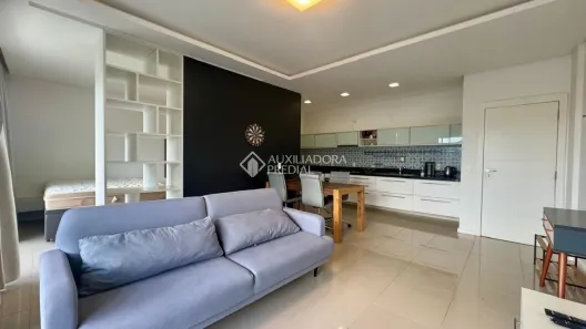 Apartamento com 1 Quarto para alugar, 60m² no Itacorubi, Florianópolis