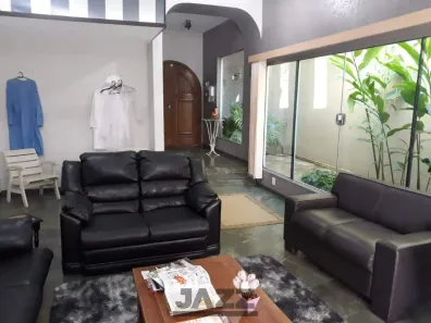 Casa com 4 Quartos à venda, 338m² no Jardim Flamboyant, Campinas