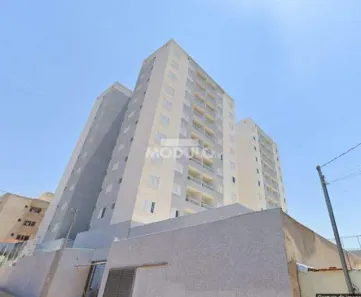 Apartamento com 3 Quartos para alugar, 134m² no Tubalina, Uberlândia