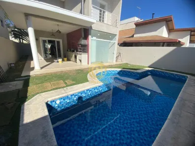 Casa de Condomínio com 3 Quartos à venda, 210m² no Parque Califórnia, Jacareí