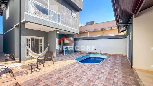 Casa de Condomínio com 3 Quartos à venda, 190m² no Loteamento Pinheiros de Tremembé, Tremembé