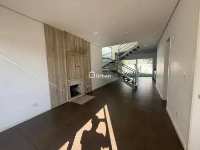 Casa de Condomínio com 2 Quartos para alugar, 260m² no Jardim Pioneiro, Cotia