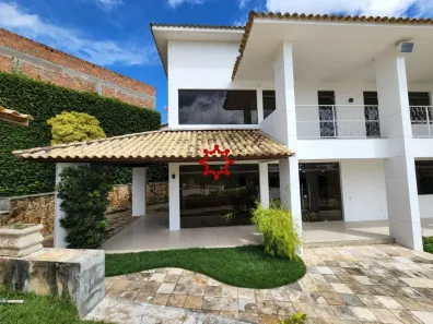 Casa com 4 Quartos à venda, 400m² no Indianópolis, Caruaru