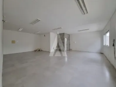 Sala Comercial para alugar, 267m² no América, Joinville