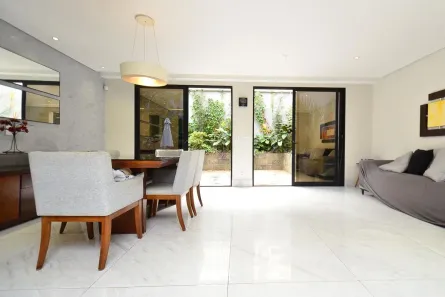 Casa com 6 Quartos à venda, 420m² no Santo Antônio, Belo Horizonte