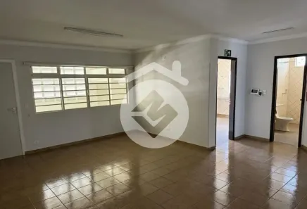 Apartamento com 3 Quartos para alugar, 110m² no Daniel Fonseca, Uberlândia