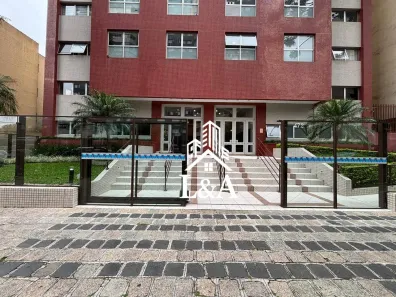 Sala Comercial à venda, 34m² no Centro, Curitiba