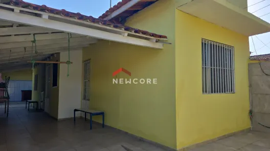 Casa com 2 Quartos à venda, 80m² no Jardim das Flores, Peruíbe