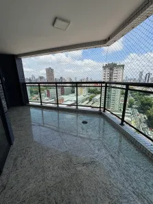 Apartamento com 3 Quartos para alugar, 130m² no São Brás, Belém