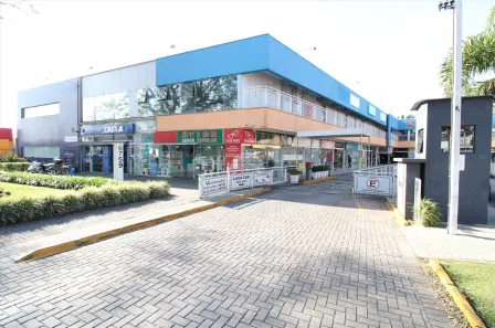 Ponto Comercial à venda, 30m² no Novo Mundo, Curitiba