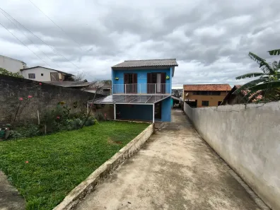 Casa com 3 Quartos à venda, 180m² no Santa Terezinha, Colombo