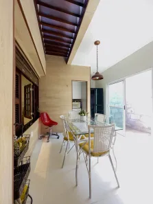 Casa com 2 Quartos à venda, 104m² no Guajeru, Fortaleza