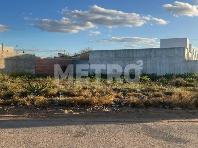 Lote/Terreno à venda, 450m² no Dom Avelar, Petrolina