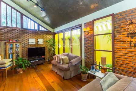 Casa com 4 Quartos à venda, 309m² no Ipanema, Porto Alegre