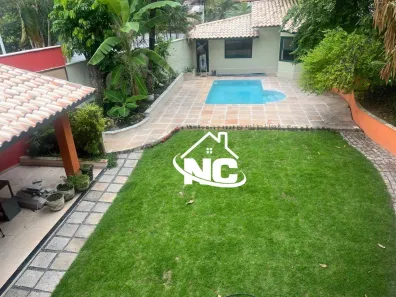 Casa de Condomínio com 5 Quartos à venda, 329m² no Piratininga, Niterói