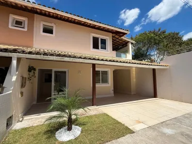 Casa de Condomínio com 3 Quartos para venda ou aluguel, 240m² no Piatã, Salvador