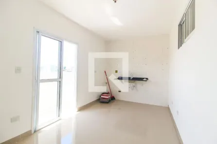 Apartamento com 2 Quartos à venda, 50m² no Vila Carmosina, São Paulo