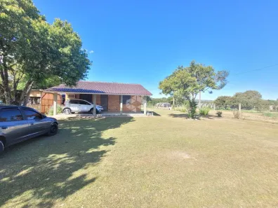 Fazenda/Sítio com 2 Quartos à venda, 65m² no Restinga, Porto Alegre