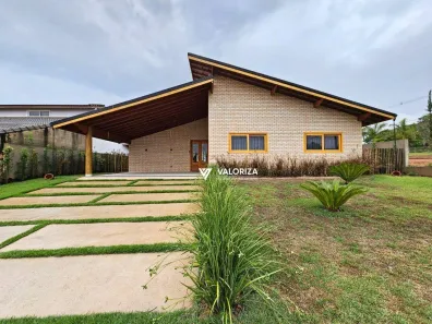 Casa de Condomínio com 3 Quartos à venda, 212m² no Condomínio Village Serra, Araçoiaba da Serra