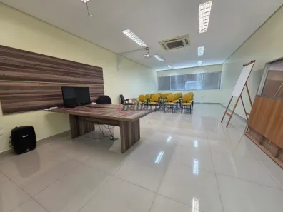 Prédio Comercial para venda ou aluguel, 162m² no Centro, Diadema