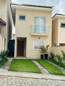 Casa de Condomínio com 2 Quartos à venda, 110m² no Granja dos Cavaleiros, Macaé