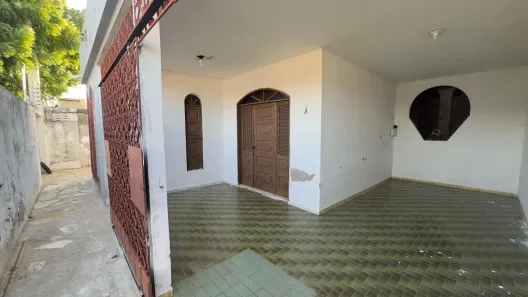 Casa com 3 Quartos à venda, 172m² no Presidente Costa e Silva, Mossoró