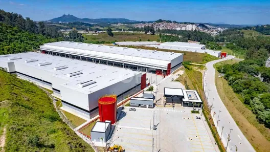 Galpão/Depósito/Armazém para alugar, 1300m² no Vila Santa Cruz, São Paulo