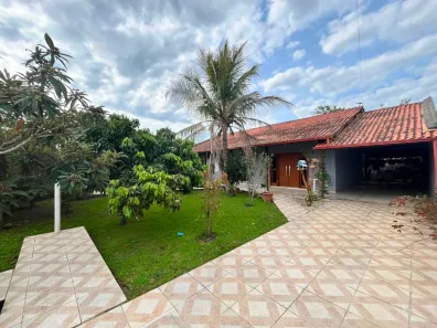 Casa com 2 Quartos à venda, 67m² no Barreiros, São José
