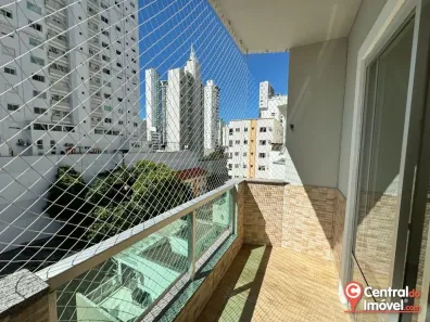 Apartamento com 2 Quartos para alugar, 70m² no Centro, Balneário Camboriú