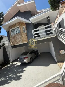 Sobrado com 3 Quartos à venda, 250m² no Jardim Terras de São João, Jacareí
