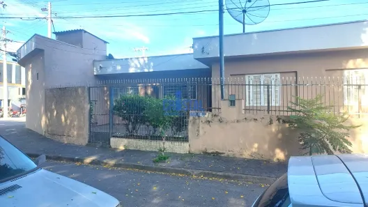 Casa com 3 Quartos à venda, 203m² no Vila Alati, Jundiaí