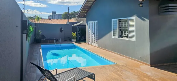Casa com 2 Quartos para alugar, 155m² no Esperança, Londrina
