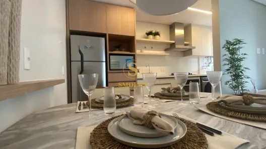Apartamento com 2 Quartos para alugar, 170m² no Centro, Florianópolis