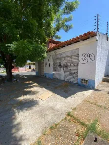 Imóvel Comercial com 4 Quartos para alugar, 220m² no Centro, Teresina