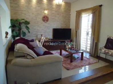 Sobrado com 3 Quartos à venda, 190m² no Vila Nogueira, Campinas