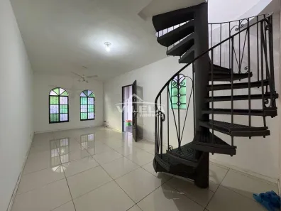 Sobrado com 3 Quartos à venda, 128m² no Jardim Estrela D¿Alva, Caraguatatuba