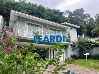 Casa de Condomínio com 3 Quartos à venda, 330m² no Arujá 5, Arujá