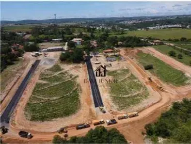 Lote/Terreno à venda, 250m² no Conjunto Habitacional Santa Maria, Votorantim