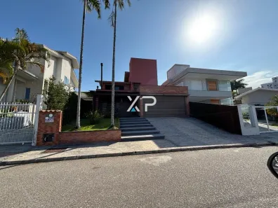Casa com 3 Quartos para alugar, 210m² no Pedra Branca, Palhoça