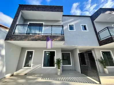 Casa de Condomínio com 3 Quartos à venda, 134m² no Itaipu, Niterói