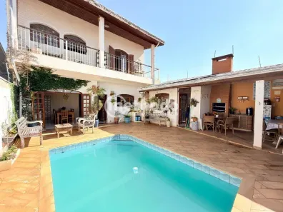Casa com 4 Quartos à venda, 320m² no Jardim Bela Vista, Campinas