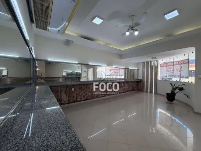 Casa com 5 Quartos para alugar, 430m² no Zona Central, Rio Claro