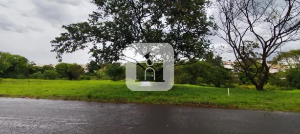 Lote/Terreno à venda, 300m² no Vigilato Pereira, Uberlândia