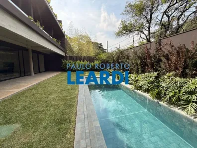 Casa de Condomínio com 4 Quartos à venda, 946m² no Vila Madalena, São Paulo